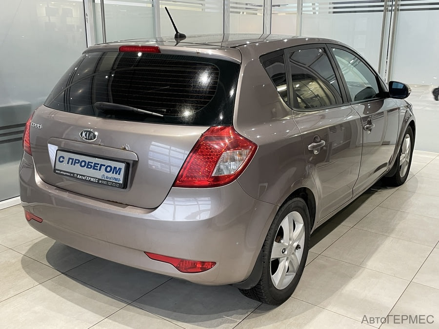 Фото Kia Ceed I Рестайлинг с пробегом | №4
