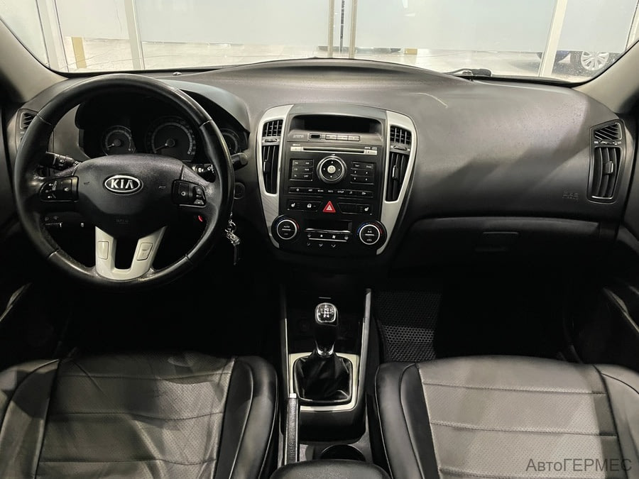 Фото Kia Ceed I Рестайлинг с пробегом | №5
