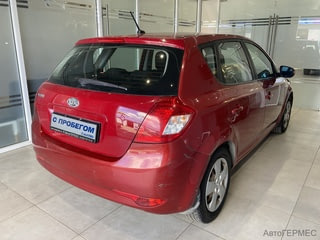 Фото Kia Ceed I Рестайлинг с пробегом Фото Kia Ceed I Рестайлинг с пробегом