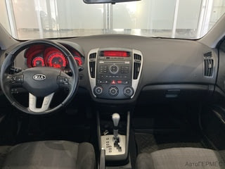 Фото Kia Ceed I Рестайлинг с пробегом Фото Kia Ceed I Рестайлинг с пробегом