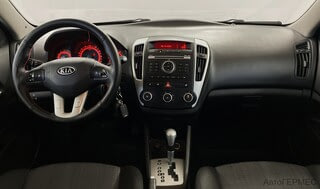 Фото Kia Ceed I Рестайлинг с пробегом Фото Kia Ceed I Рестайлинг с пробегом