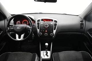 Фото Kia Ceed I Рестайлинг с пробегом Фото Kia Ceed I Рестайлинг с пробегом