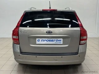 Фото Kia Ceed I Рестайлинг с пробегом Фото Kia Ceed I Рестайлинг с пробегом