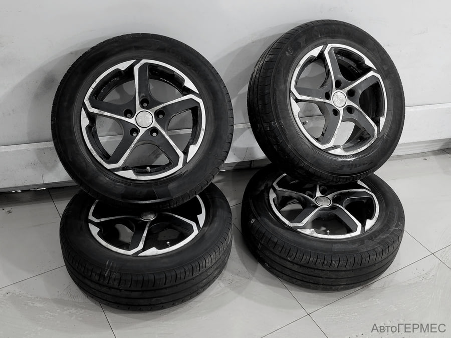 Фото Kia Ceed I Рестайлинг с пробегом | №15 Фото Kia Ceed I Рестайлинг с пробегом | №15