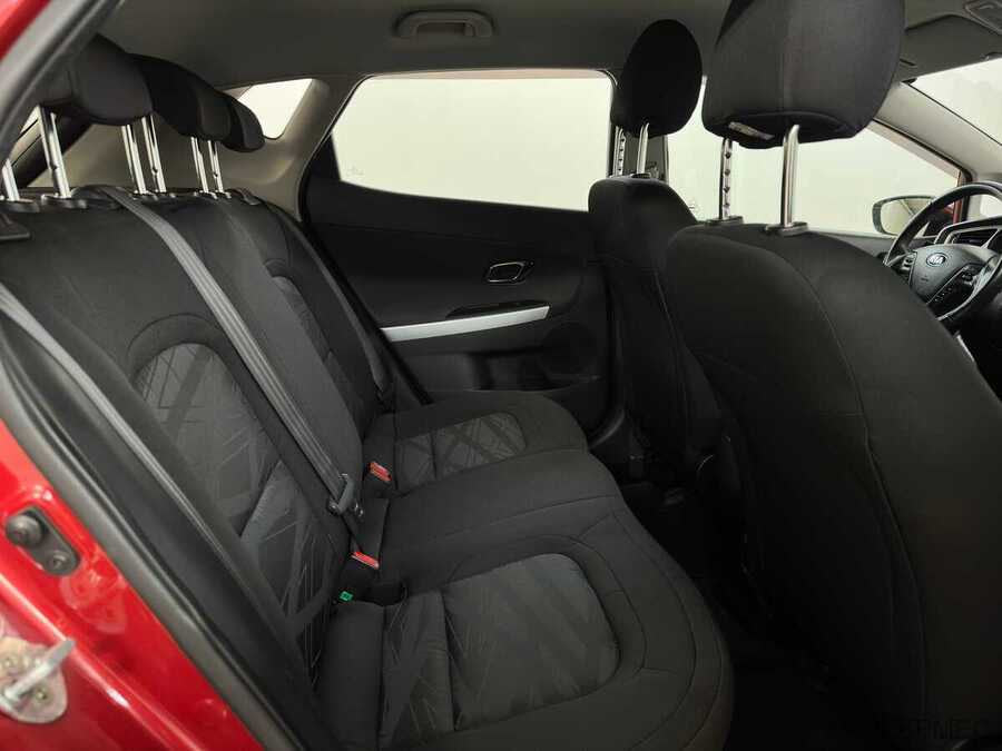 Фото Kia Ceed II Рестайлинг с пробегом | №12 Фото Kia Ceed II Рестайлинг с пробегом | №12