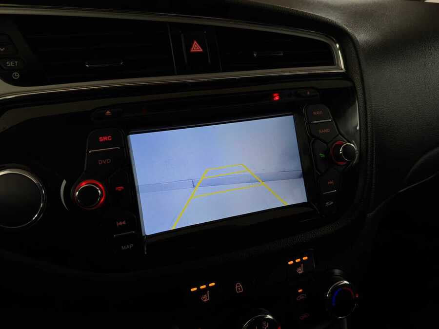 Фото Kia Ceed II Рестайлинг с пробегом | №8 Фото Kia Ceed II Рестайлинг с пробегом | №8