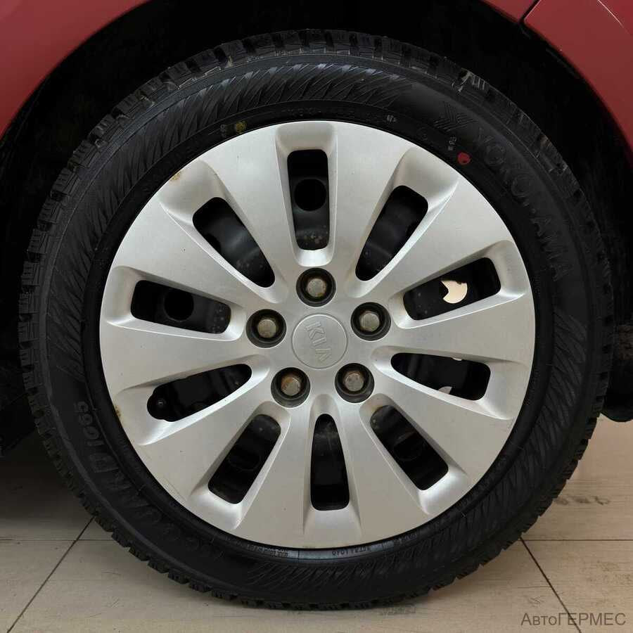 Фото Kia Ceed II Рестайлинг с пробегом | №15 Фото Kia Ceed II Рестайлинг с пробегом | №15