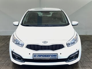 Фото Kia Ceed II Рестайлинг с пробегом Фото Kia Ceed II Рестайлинг с пробегом