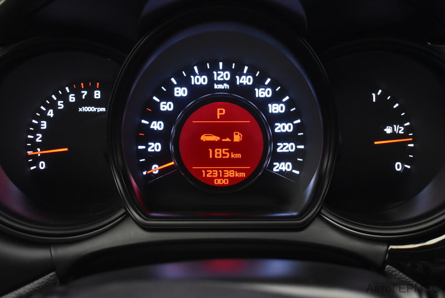 Фото Kia Ceed II Рестайлинг с пробегом | №6