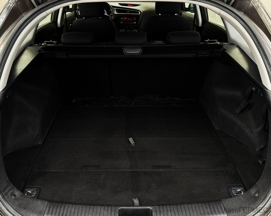 Фото Kia Ceed II Рестайлинг с пробегом | №13
