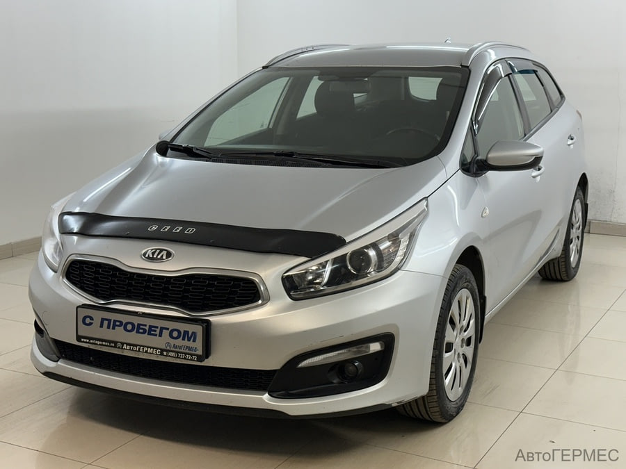 Фото Kia Ceed II Рестайлинг с пробегом | №1 Фото Kia Ceed II Рестайлинг с пробегом | №1