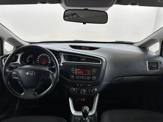 Фото Kia Ceed II Рестайлинг с пробегом Фото Kia Ceed II Рестайлинг с пробегом