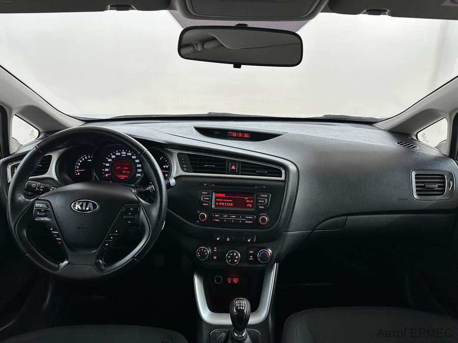 Фото Kia Ceed II Рестайлинг с пробегом | №5