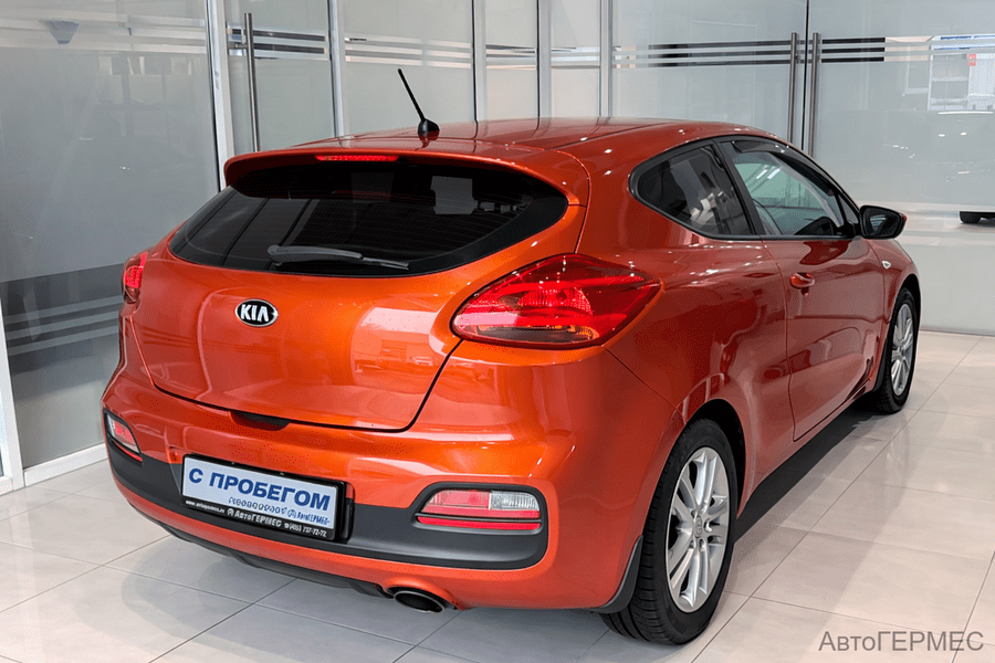 Фото Kia Ceed II с пробегом | №4