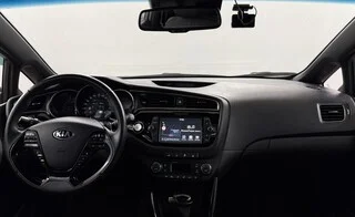 Фото Kia Ceed II Рестайлинг с пробегом Фото Kia Ceed II Рестайлинг с пробегом