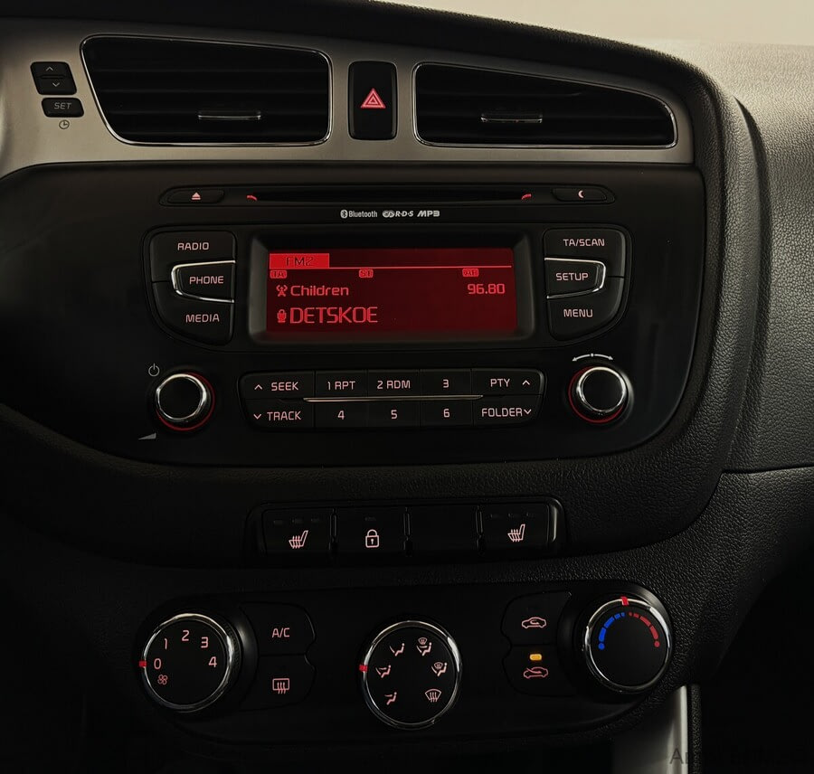 Фото Kia Ceed II с пробегом | №7 Фото Kia Ceed II с пробегом | №7