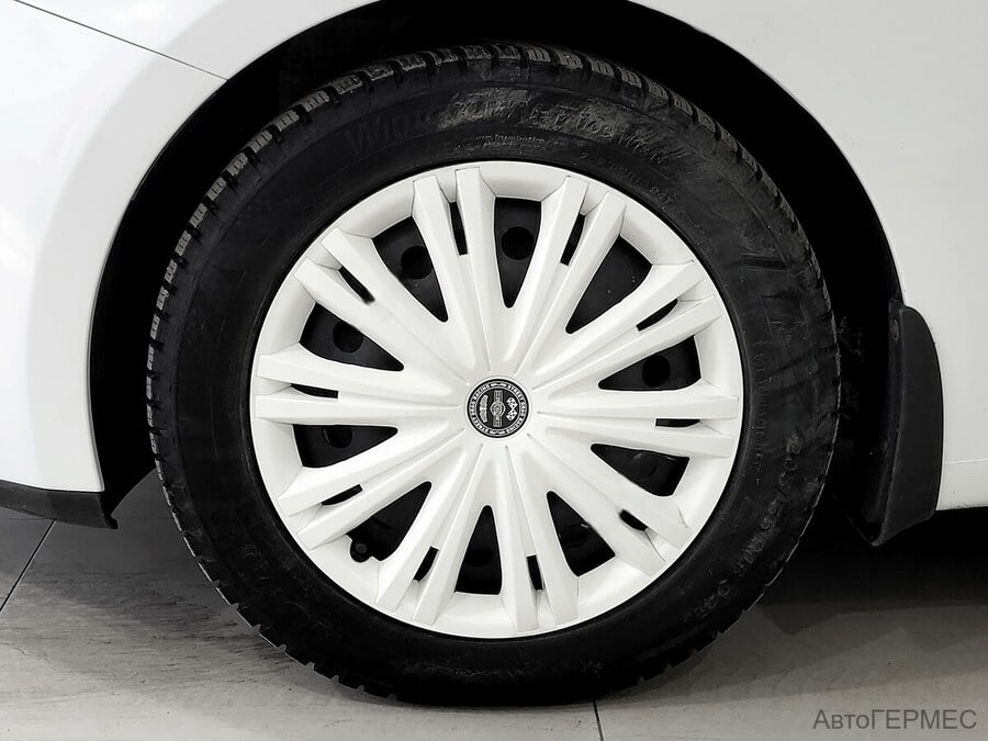 Фото Kia Ceed II Рестайлинг с пробегом | №15 Фото Kia Ceed II Рестайлинг с пробегом | №15