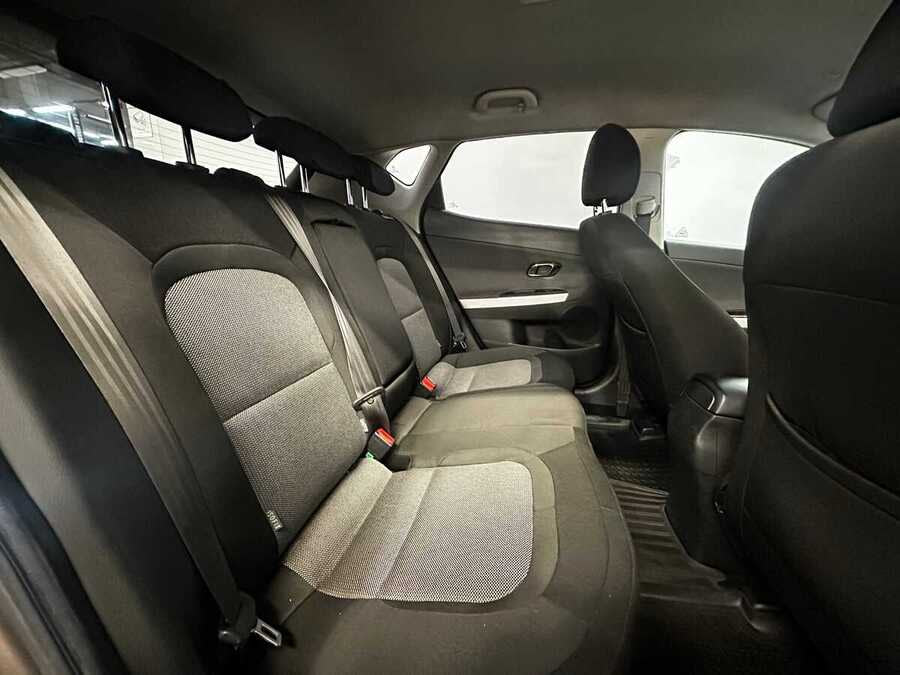 Фото Kia Ceed II Рестайлинг с пробегом | №13 Фото Kia Ceed II Рестайлинг с пробегом | №13