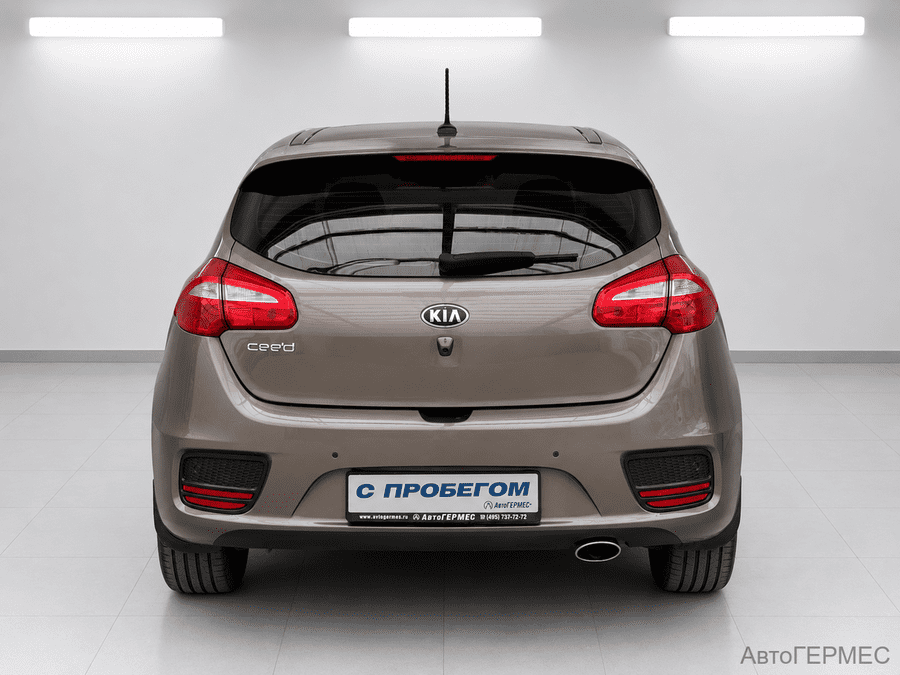 Фото Kia Ceed II Рестайлинг с пробегом | №3 Фото Kia Ceed II Рестайлинг с пробегом | №3