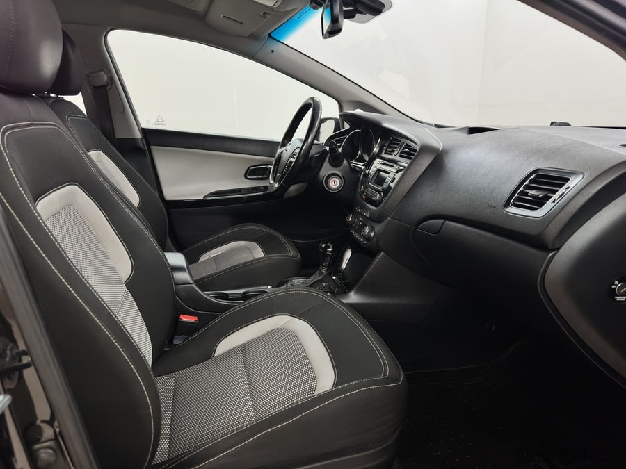 Фото Kia Ceed II с пробегом | №9