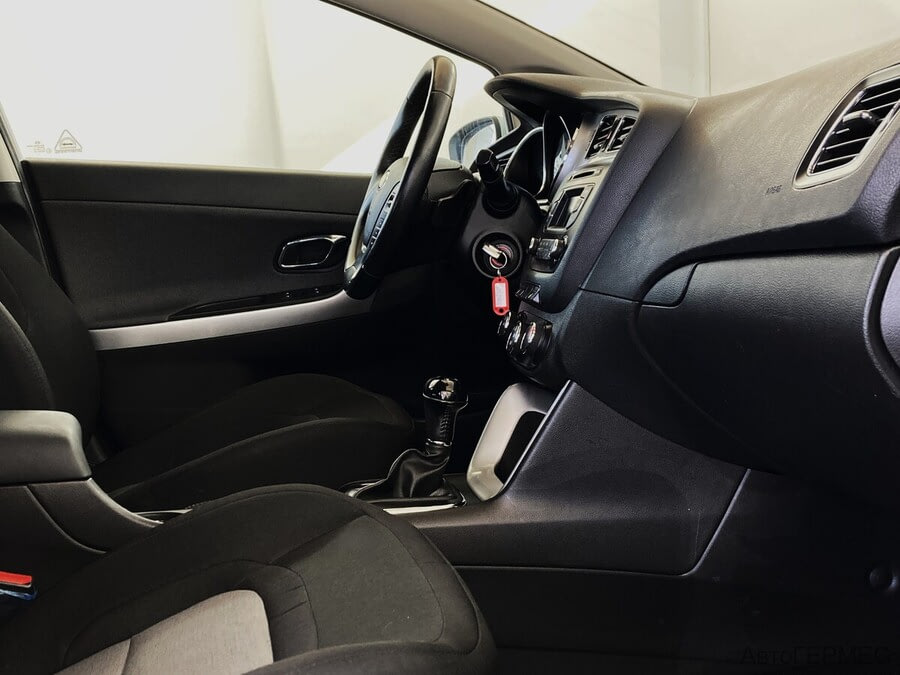 Фото Kia Ceed II с пробегом | №11