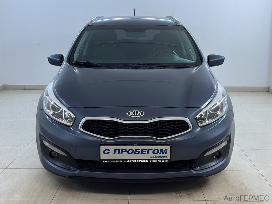 Фото Kia Ceed II Рестайлинг с пробегом | №2 Фото Kia Ceed II Рестайлинг с пробегом | №2