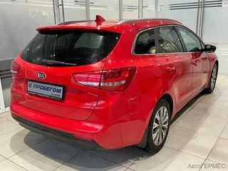 Фото Kia Ceed II Рестайлинг с пробегом Фото Kia Ceed II Рестайлинг с пробегом