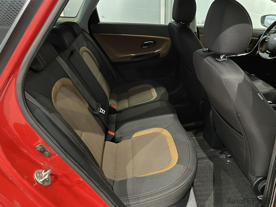 Фото Kia Ceed II Рестайлинг с пробегом | №14