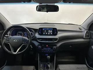 Фото HYUNDAI Tucson III Рестайлинг с пробегом