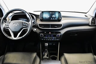 HYUNDAI Tucson III Рестайлинг