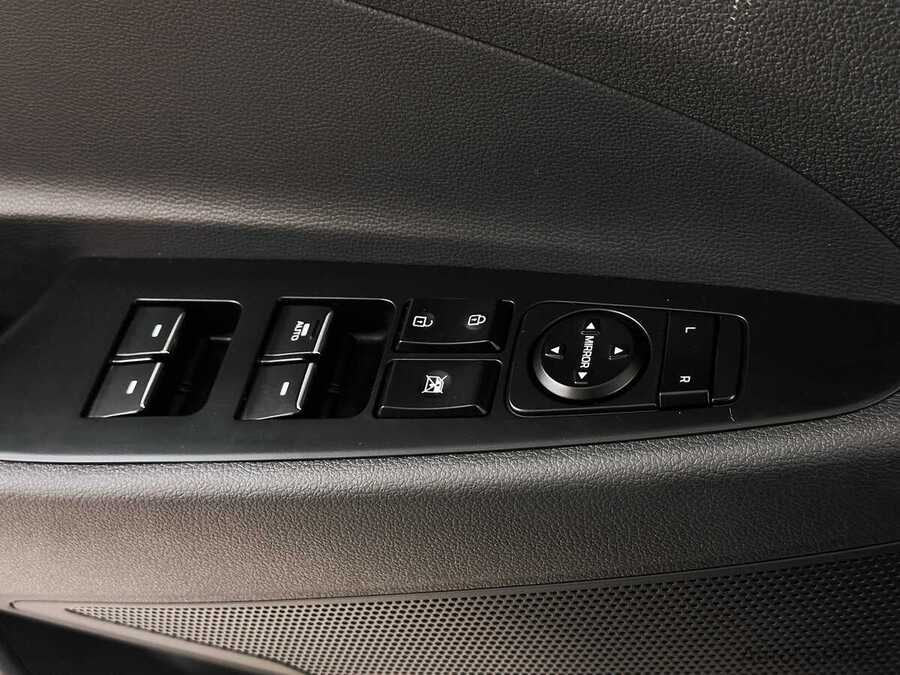 Фото HYUNDAI Tucson III Рестайлинг с пробегом | №9