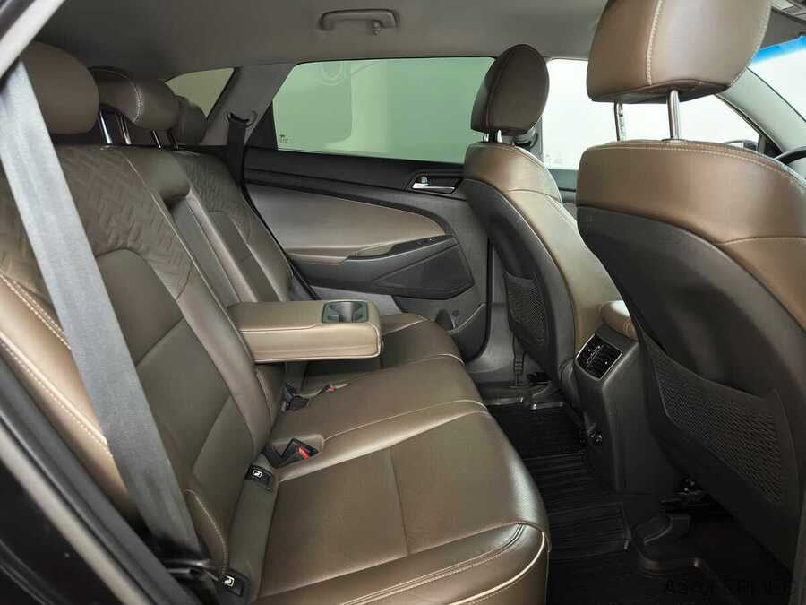 Фото HYUNDAI Tucson III Рестайлинг с пробегом | №12