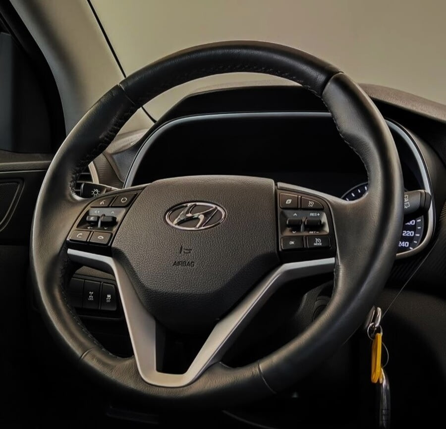 Фото HYUNDAI Tucson III Рестайлинг с пробегом | №12 Фото HYUNDAI Tucson III Рестайлинг с пробегом | №12