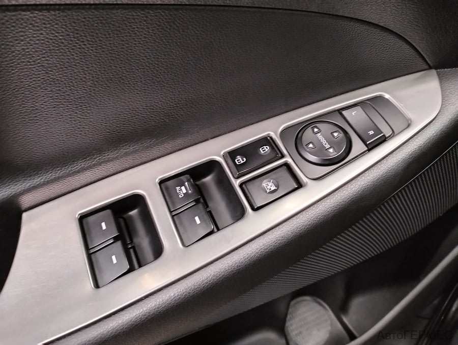 Фото HYUNDAI Tucson III с пробегом | №12 Фото HYUNDAI Tucson III с пробегом | №12