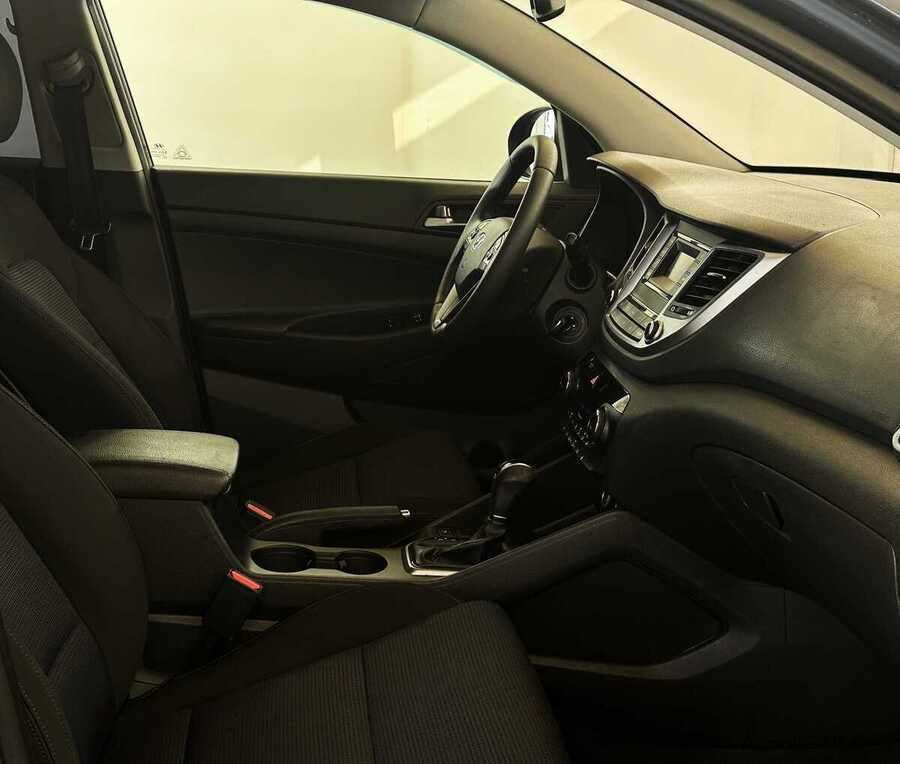 Фото HYUNDAI Tucson III с пробегом | №12 Фото HYUNDAI Tucson III с пробегом | №12