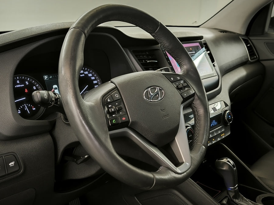 Фото HYUNDAI Tucson III с пробегом | №11 Фото HYUNDAI Tucson III с пробегом | №11