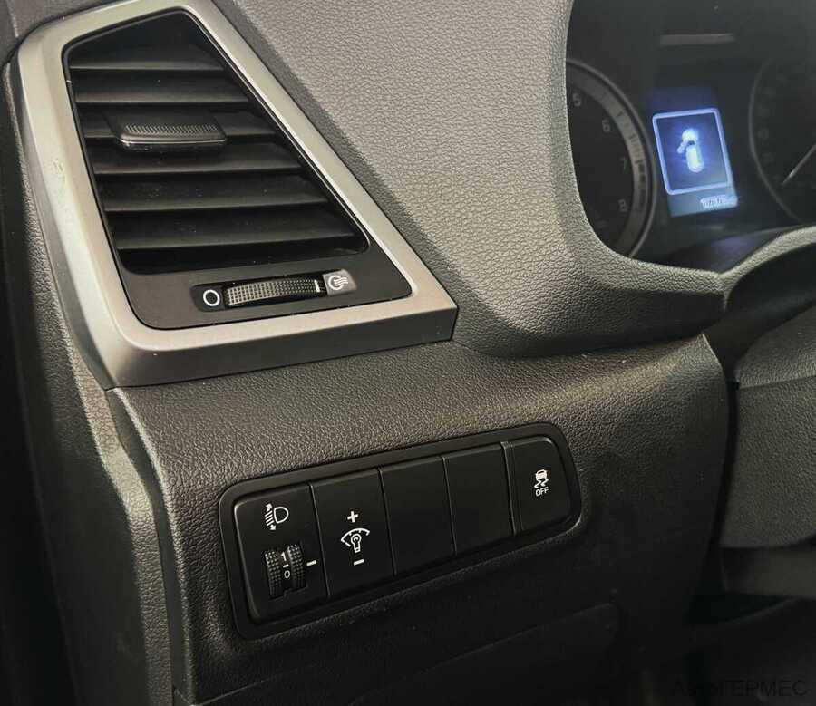 Фото HYUNDAI Tucson III с пробегом | №10