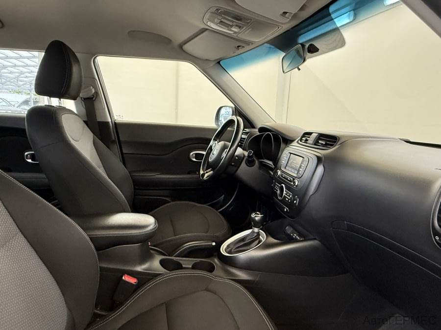 Фото Kia Soul II Рестайлинг с пробегом | №12 Фото Kia Soul II Рестайлинг с пробегом | №12