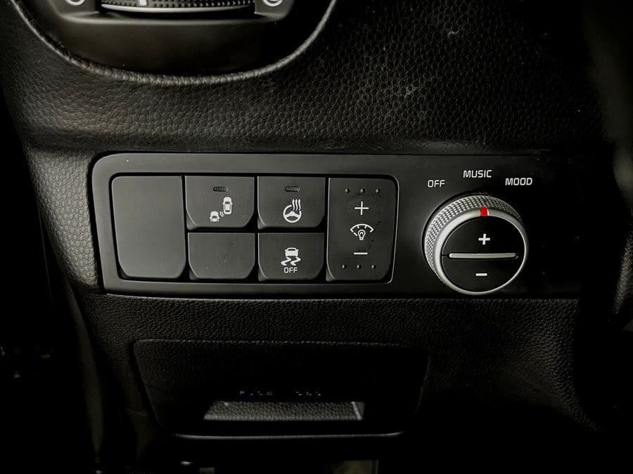 Фото Kia Soul II Рестайлинг с пробегом | №10 Фото Kia Soul II Рестайлинг с пробегом | №10