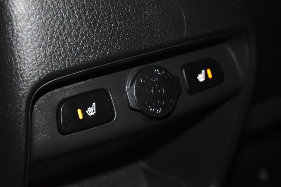 Фото Kia Sorento II Рестайлинг с пробегом | №11 Фото Kia Sorento II Рестайлинг с пробегом | №11