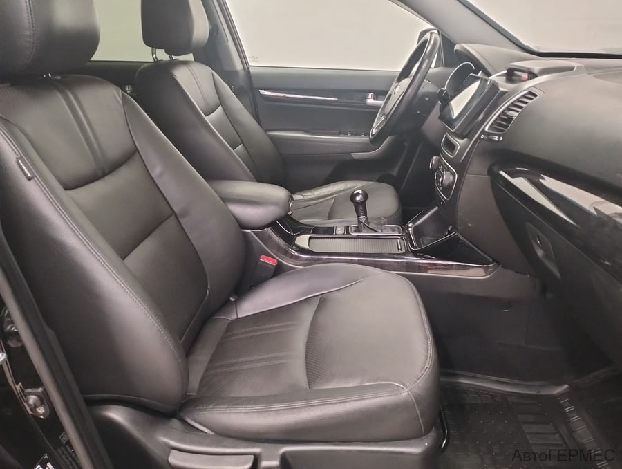 Фото Kia Sorento II Рестайлинг с пробегом | №13