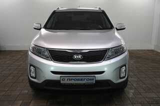 Фото Kia Sorento II Рестайлинг с пробегом Фото Kia Sorento II Рестайлинг с пробегом