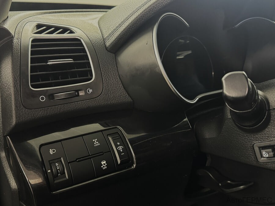 Фото Kia Sorento II Рестайлинг с пробегом | №10