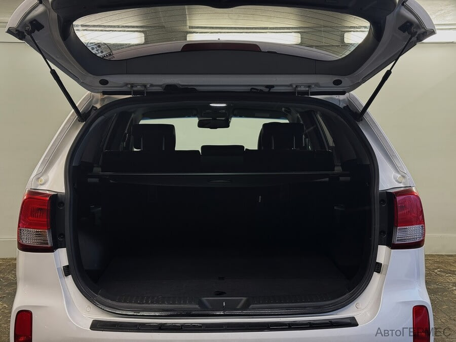 Фото Kia Sorento II Рестайлинг с пробегом | №14