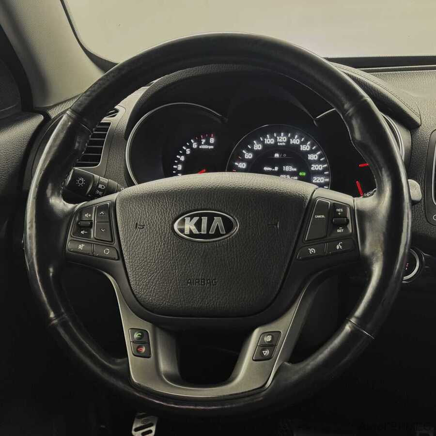 Фото Kia Sorento II Рестайлинг с пробегом | №9 Фото Kia Sorento II Рестайлинг с пробегом | №9