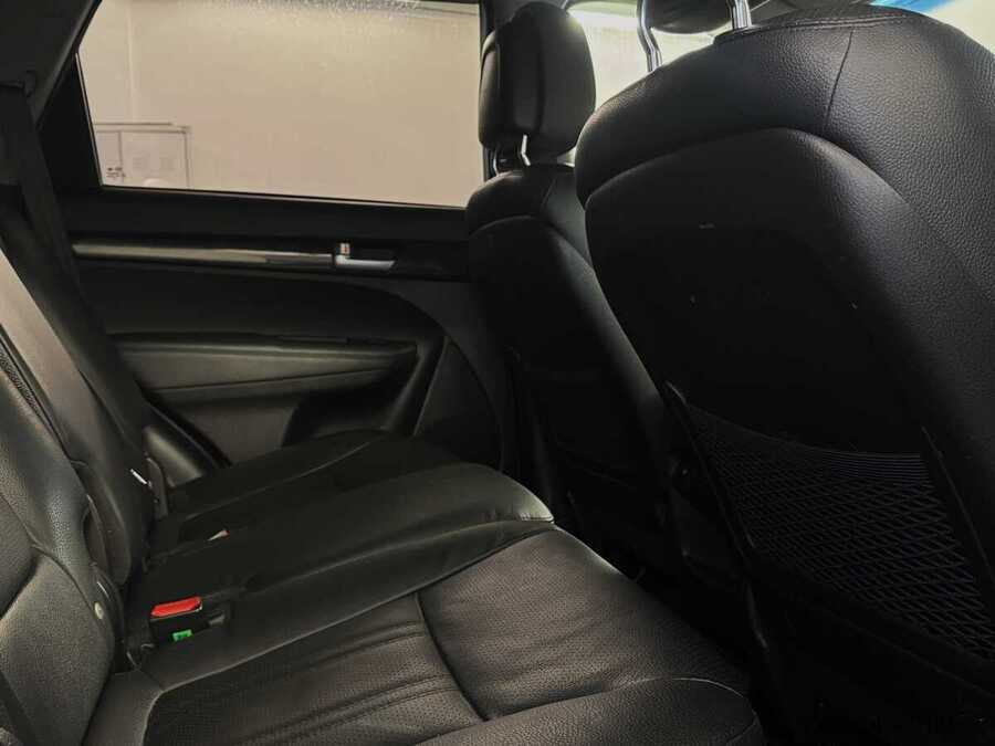 Фото Kia Sorento II Рестайлинг с пробегом | №13 Фото Kia Sorento II Рестайлинг с пробегом | №13