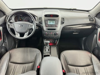 Фото Kia Sorento II Рестайлинг с пробегом Фото Kia Sorento II Рестайлинг с пробегом