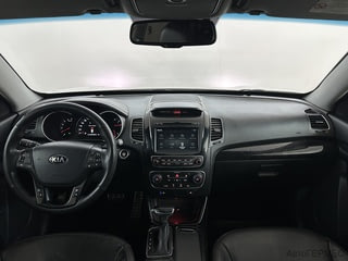 Фото Kia Sorento II Рестайлинг с пробегом Фото Kia Sorento II Рестайлинг с пробегом