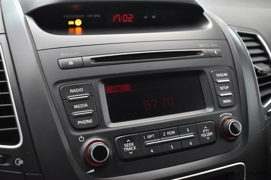 Фото Kia Sorento II Рестайлинг с пробегом | №8 Фото Kia Sorento II Рестайлинг с пробегом | №8