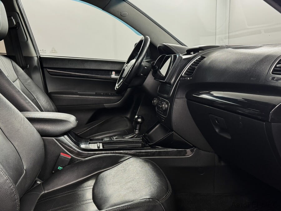 Фото Kia Sorento с пробегом | №12